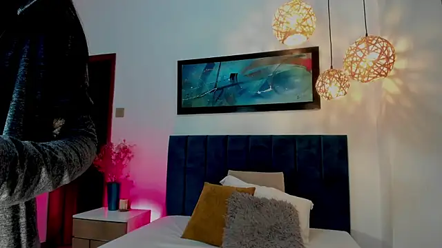 SabrinaWarrenn online show from 17, 2, 2025
