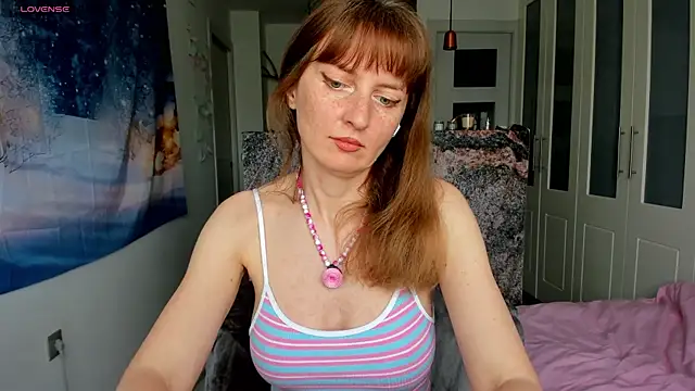 YourSexyNeighbour online show from 17, 1, 2026