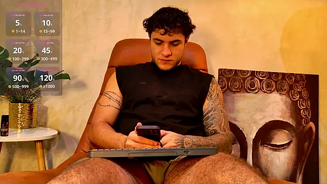 xlittle xbearx online show from 15, 9, 2025
