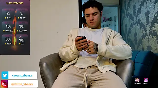 xlittle xbearx online show from 6, 3, 2025