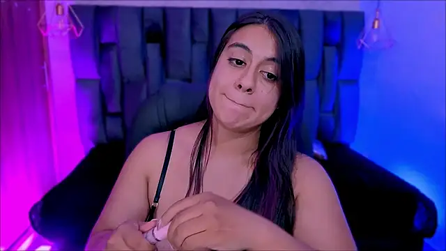 Xisu  online show from 22, 4, 2026