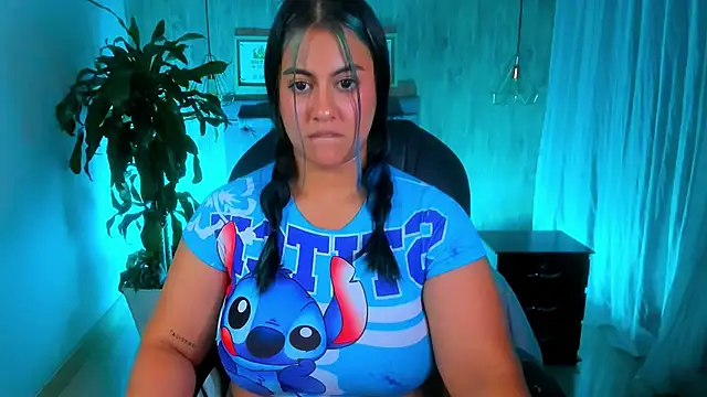 Xisu  online show from 2, 2, 2025