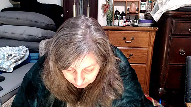 ladyscarlotta online show from 26, 2, 2025