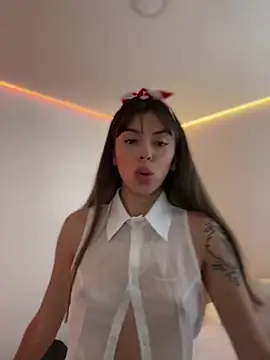 AmmyCollinsW online show from 28, 11, 2025