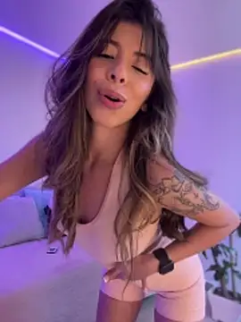 AmmyCollinsW online show from 11, 3, 2026