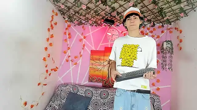 Snapshot of Fresahot2005 chatting on 29, 11, 2025 Fresahot2005 online show from 29, 11, 2025