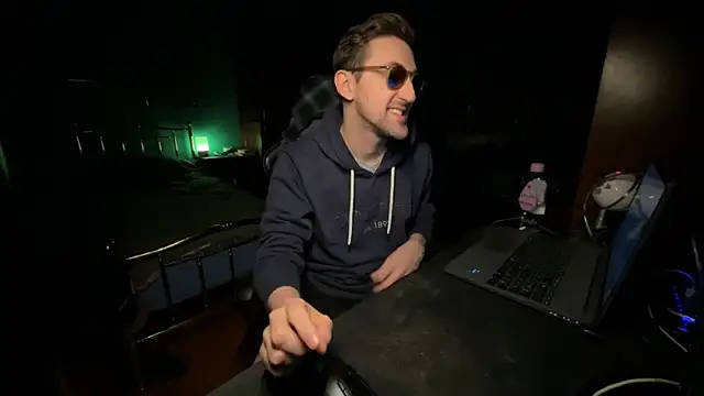 Stefisexy91 online show from 19, 12, 2025