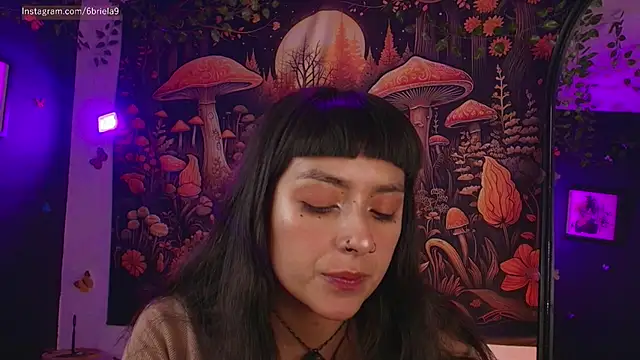 6Briela9  online show from 16, 4, 2026