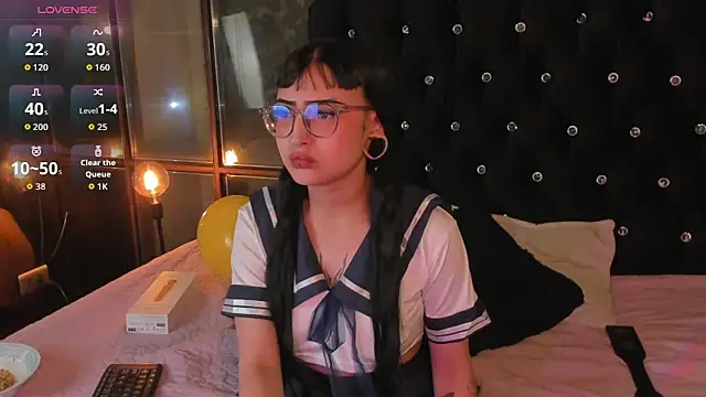 Cintya Kros online show from 29, 9, 2025