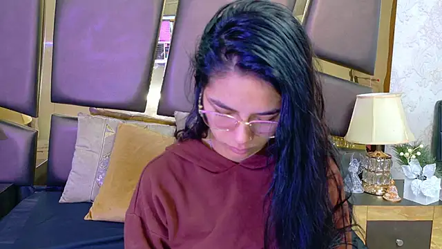 NicoleEsposito online show from 21, 2, 2026