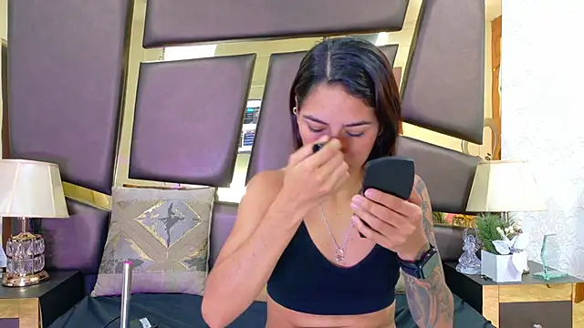 NicoleEsposito online show from 19, 1, 2026