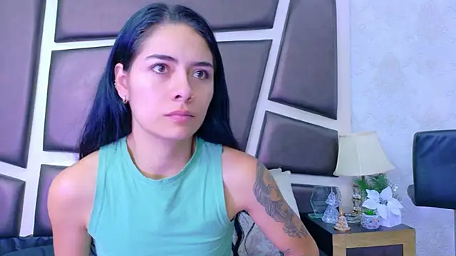 Snapshot of NicoleEsposito chatting on 16, 6, 2026 NicoleEsposito online show from 16, 6, 2026