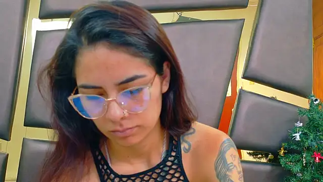 NicoleEsposito online show from 18, 12, 2025