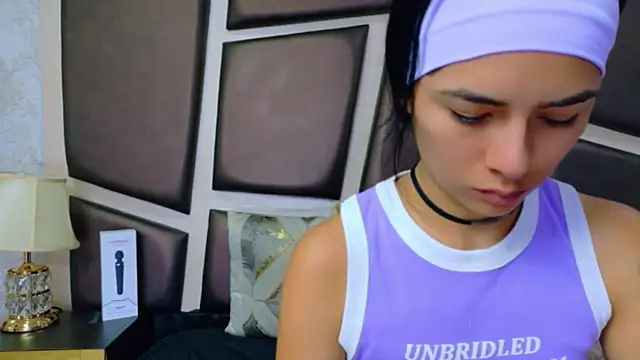 Snapshot of NicoleEsposito chatting on 6, 7, 2026 NicoleEsposito online show from 6, 7, 2026