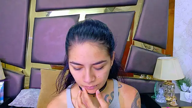 NicoleEsposito online show from 23, 3, 2026