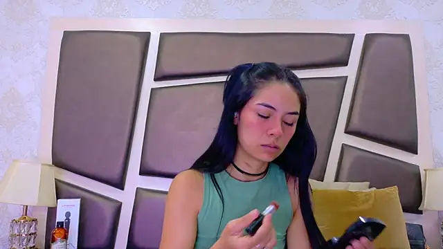 Snapshot of NicoleEsposito chatting on 29, 6, 2026 NicoleEsposito online show from 29, 6, 2026
