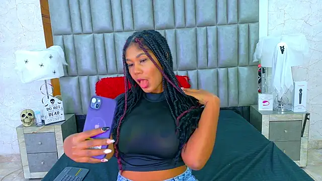 AlisonJaimes online show from 8, 10, 2025