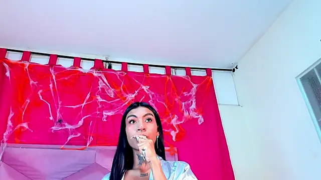 Kaataleya horny online show from 24, 10, 2025