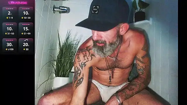 Snapshot of HandyBro chatting on 14, 3, 2025 HandyBro online show from 14, 3, 2025