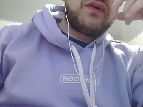 Snapshot of camiloking1720 chatting on 21, 9, 2025 camiloking1720 online show from 21, 9, 2025