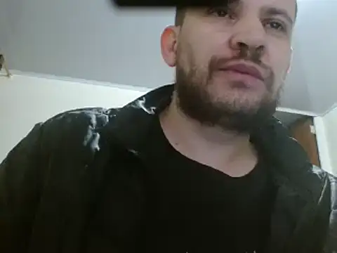 Snapshot of camiloking1720 chatting on 13, 2, 2025 camiloking1720 online show from 13, 2, 2025
