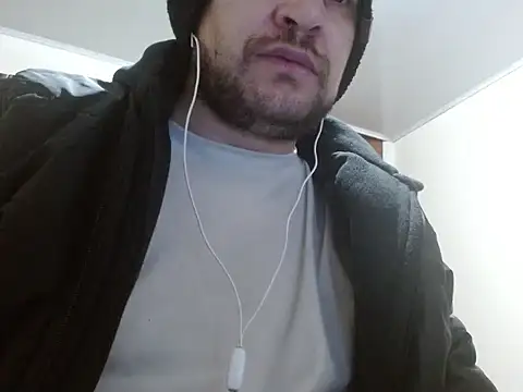 Snapshot of camiloking1720 chatting on 26, 11, 2025 camiloking1720 online show from 26, 11, 2025