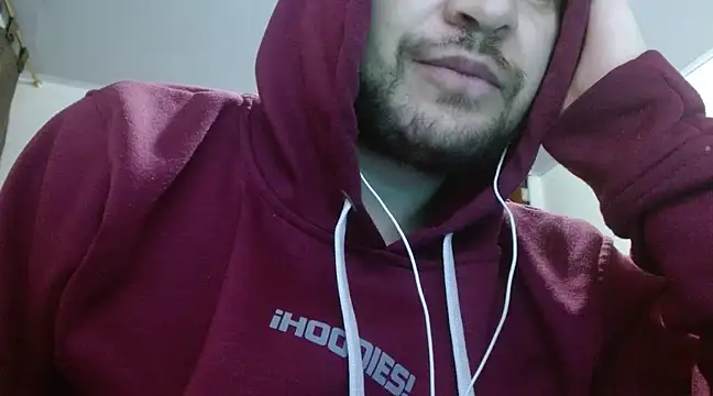 Snapshot of camiloking1720 chatting on 14, 3, 2025 camiloking1720 online show from 14, 3, 2025