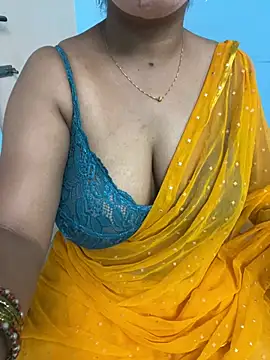 Snapshot of sajeetha chatting on 14, 7, 2026 sajeetha online show from 14, 7, 2026