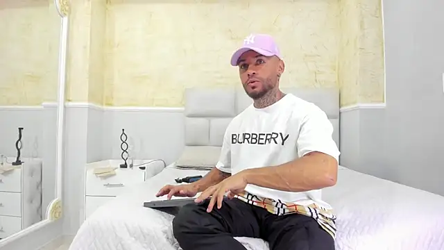 BruceNixon online show from 24, 2, 2025