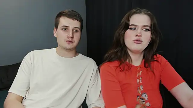 Snapshot of Pinku_kitsune chatting on 9, 3, 2025 Pinku kitsune online show from 9, 3, 2025