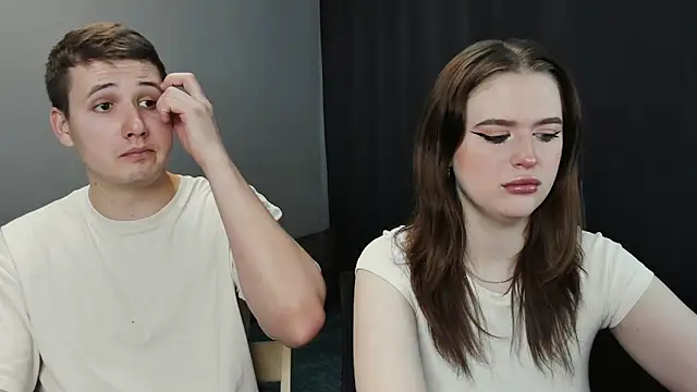 Snapshot of Pinku_kitsune chatting on 7, 3, 2025 Pinku kitsune online show from 7, 3, 2025