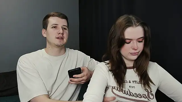 Snapshot of Pinku_kitsune chatting on 11, 3, 2025 Pinku kitsune online show from 11, 3, 2025