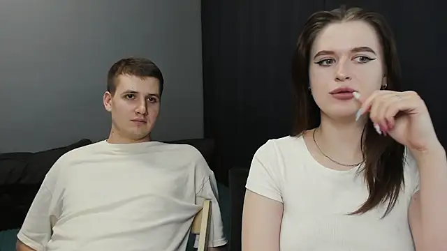 Snapshot of Pinku_kitsune chatting on 19, 2, 2025 Pinku kitsune online show from 19, 2, 2025