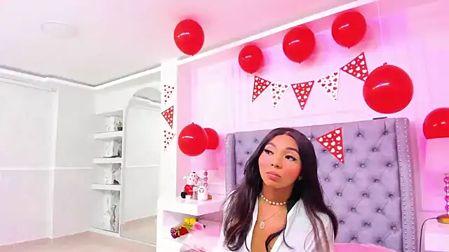 HaileeRoberts online show from 21, 9, 2025