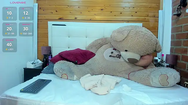 Dulcex69 online show from 22, 12, 2025