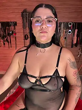 Snapshot of yey_bdsm chatting on 6, 6, 2026 yey bdsm online show from 6, 6, 2026