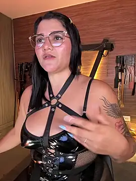 Snapshot of yey_bdsm chatting on 30, 6, 2026 yey bdsm online show from 30, 6, 2026