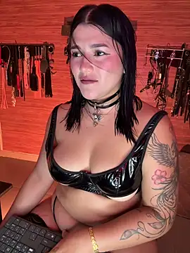 yey bdsm online show from 6, 4, 2026