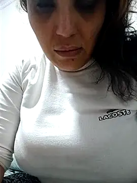 Snapshot of nazii010 chatting on 18, 10, 2025 nazii010 online show from 18, 10, 2025