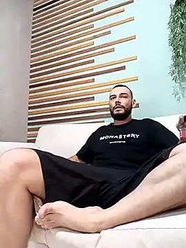 Snapshot of antony_bigdick_ chatting on 13, 5, 2026 antony bigdick online show from 13, 5, 2026