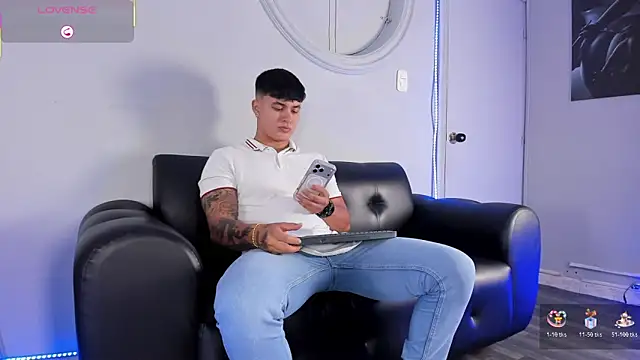 Cristopher strong online show from 6, 3, 2026