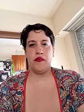 Snapshot of Sole_Love chatting on 8, 9, 2025 Sole Love online show from 8, 9, 2025