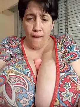 Snapshot of Sole_Love chatting on 11, 9, 2025 Sole Love online show from 11, 9, 2025