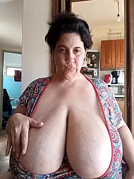 Snapshot of Sole_Love chatting on 9, 10, 2025 Sole Love online show from 9, 10, 2025