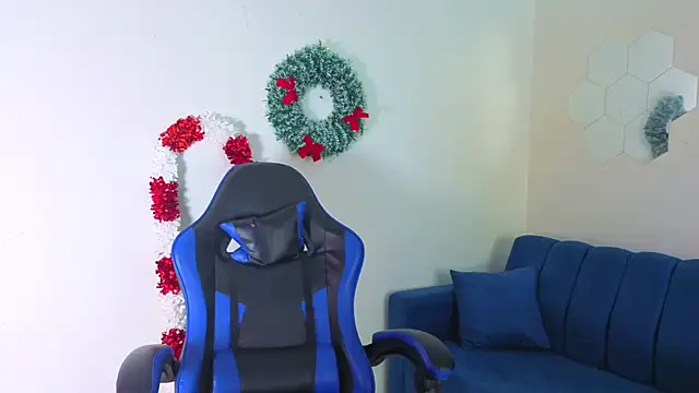 Snapshot of Demitryo chatting on 22, 12, 2025 Demitryo online show from 22, 12, 2025