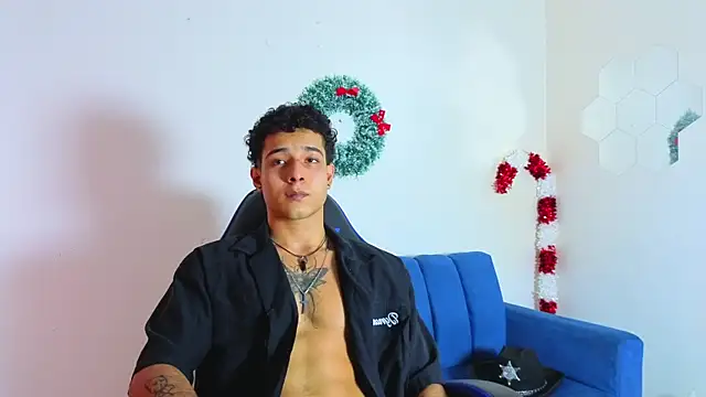 Snapshot of Demitryo chatting on 15, 12, 2025 Demitryo online show from 15, 12, 2025