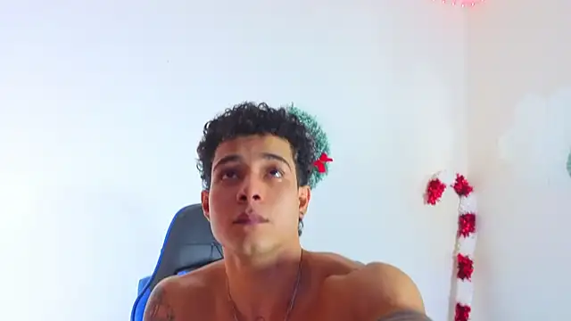 Snapshot of Demitryo chatting on 19, 12, 2025 Demitryo online show from 19, 12, 2025