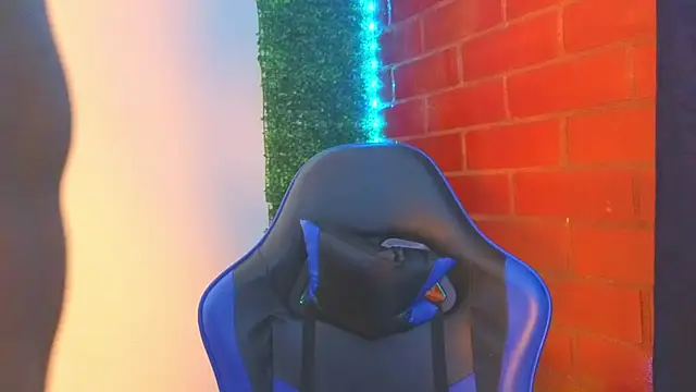 Demitryo online show from 9, 3, 2026