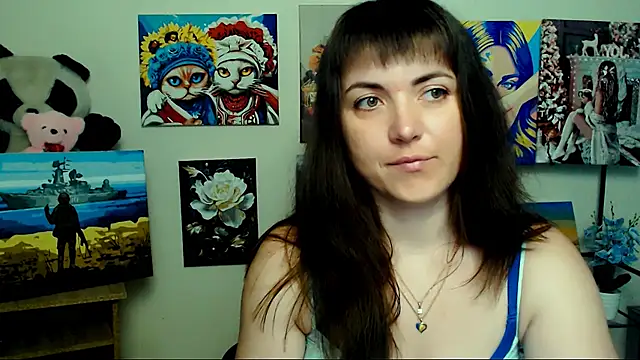 Snapshot of Darina_M_ chatting on 17, 5, 2026 Darina M online show from 17, 5, 2026