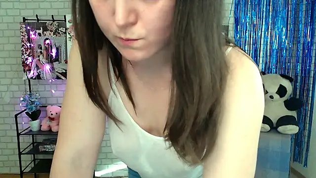 Darina M  online show from 5, 3, 2025